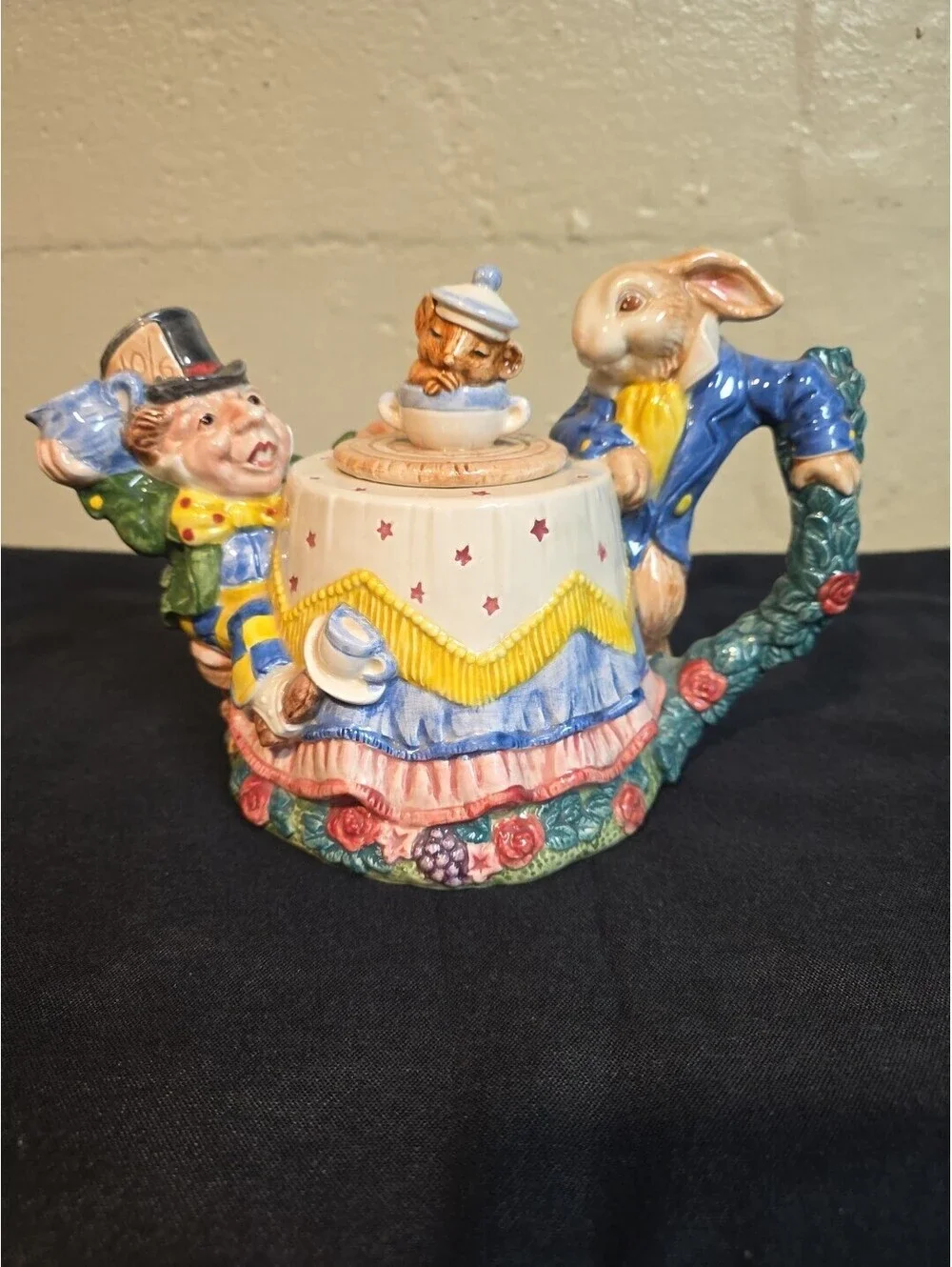 Fitz and Floyd Alice in Wonderland Teapot 1992 – Mad Hatter & March Hare